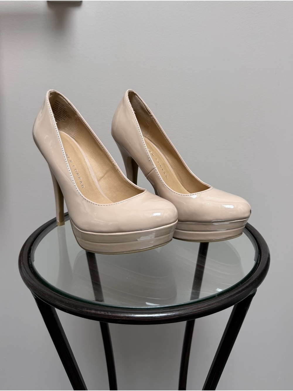 LC Lauren Conrad Johanna Nude Patent Platform Heels Size 7